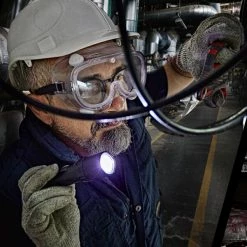 Deals 👍 Fenix WF30RE Intrinsically Safe Rechargeable Flashlight | Fenix Distributor 🛒 -Deals Brightguy Store Fenix WF30RE Intrinsically Safe Rechargeable Flashlight 5 600x600 1